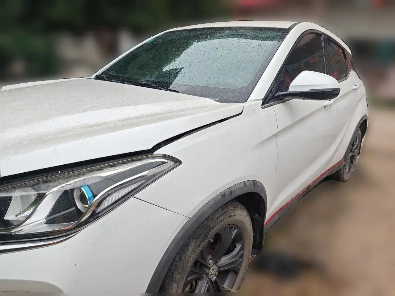 Dongfeng Fengon 500 2021 1.5L CVT Enjoyment Version — миниатюра 1