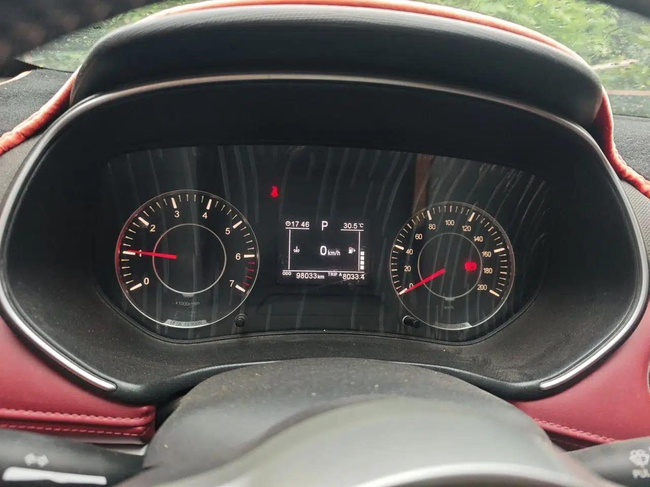 Dongfeng Fengon 500 2021 1.5L CVT Enjoyment Version — миниатюра 11