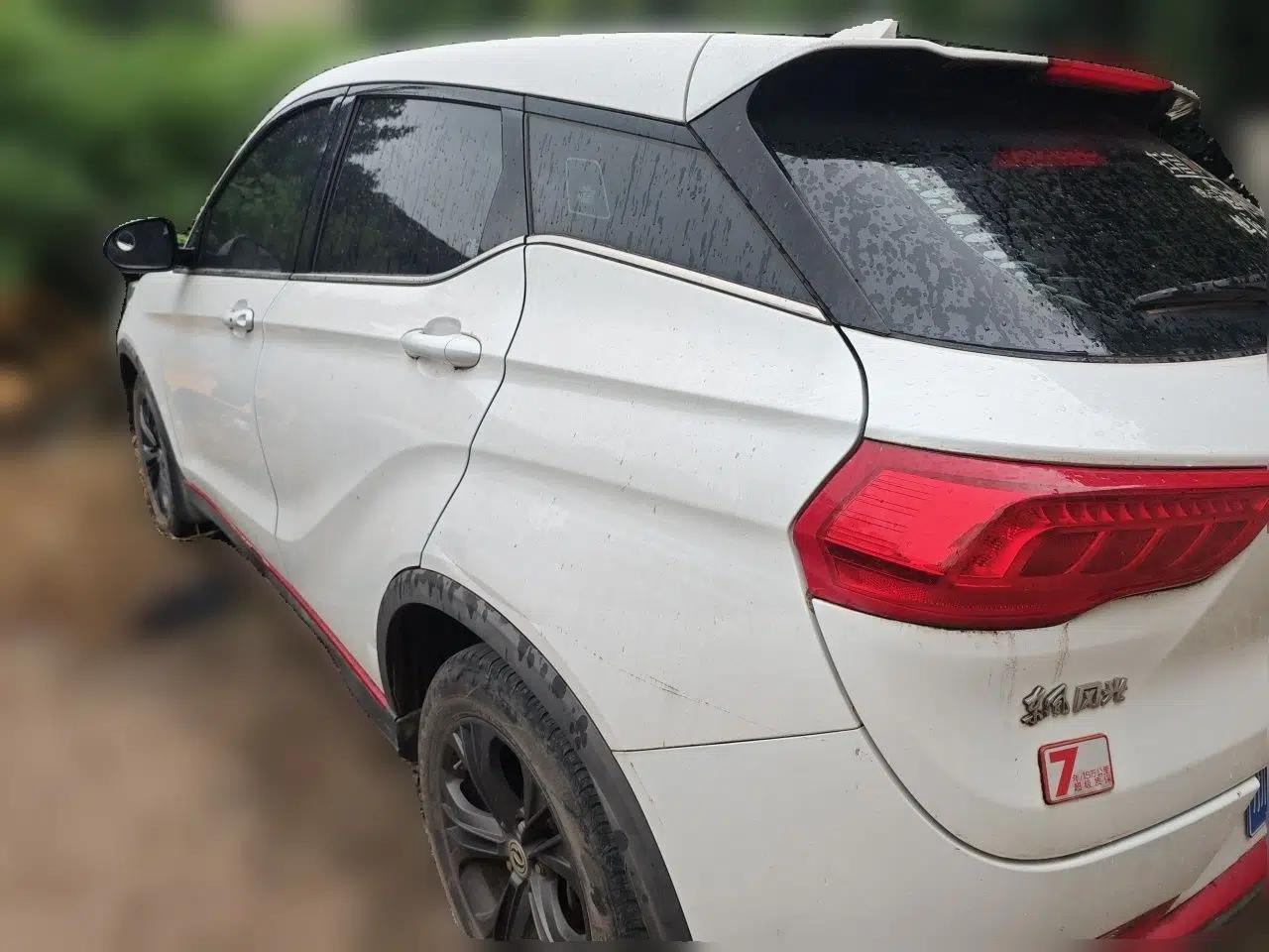 Dongfeng Fengon 500 2021 1.5L CVT Enjoyment Version — миниатюра 4