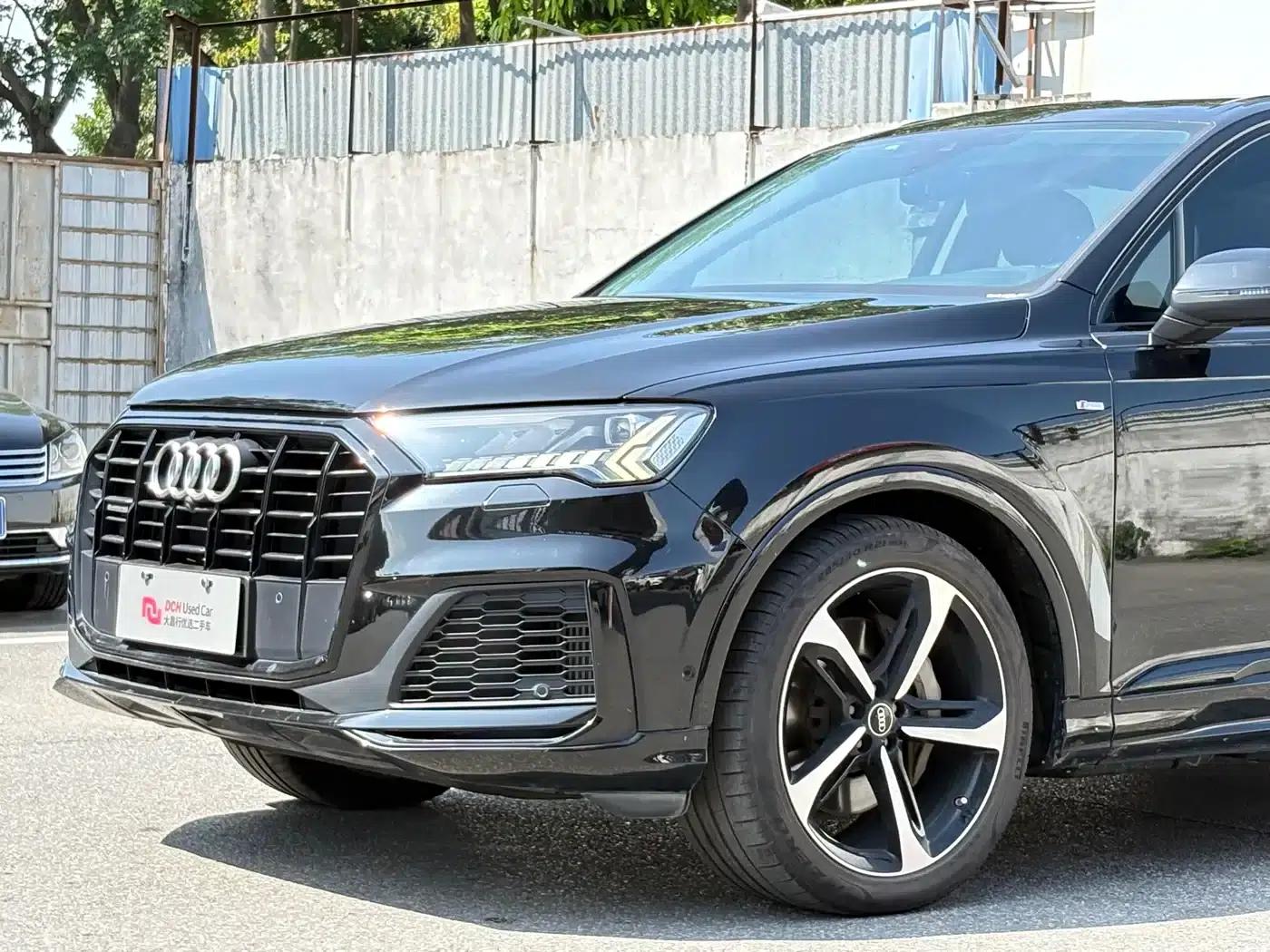 Audi Q7 2022 55 TFSI quattro S line Sport — миниатюра 23