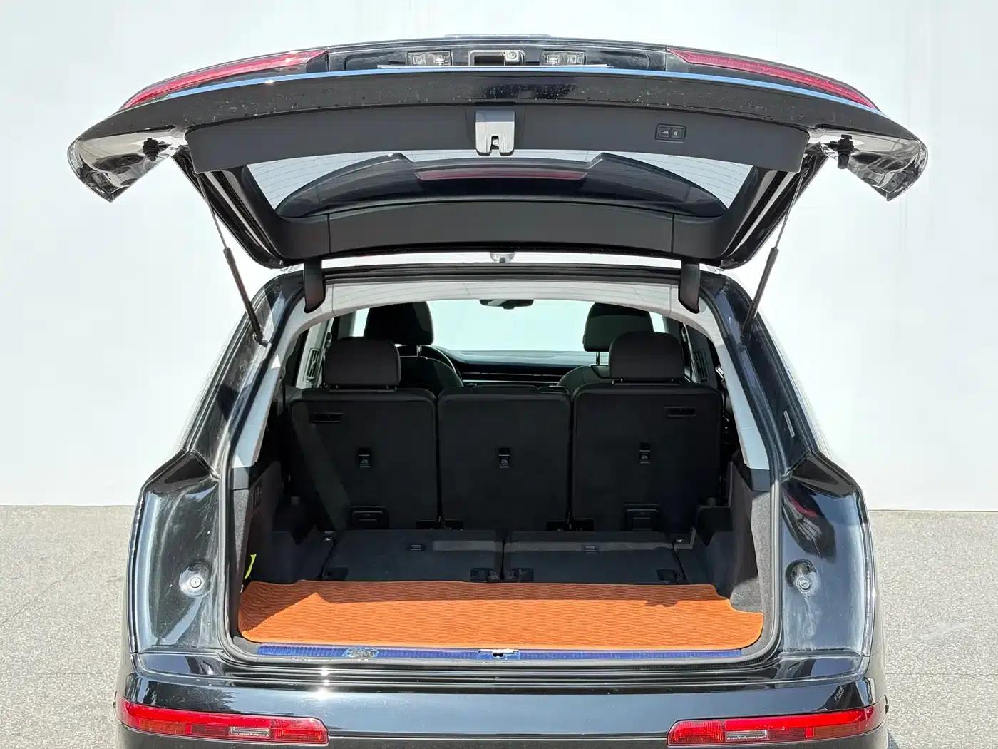 Audi Q7 2022 55 TFSI quattro S line Sport — миниатюра 26