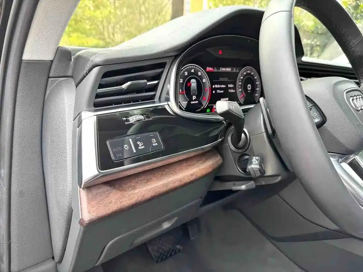 Audi Q7 2023 45 TFSI quattro S line Sport — миниатюра 6