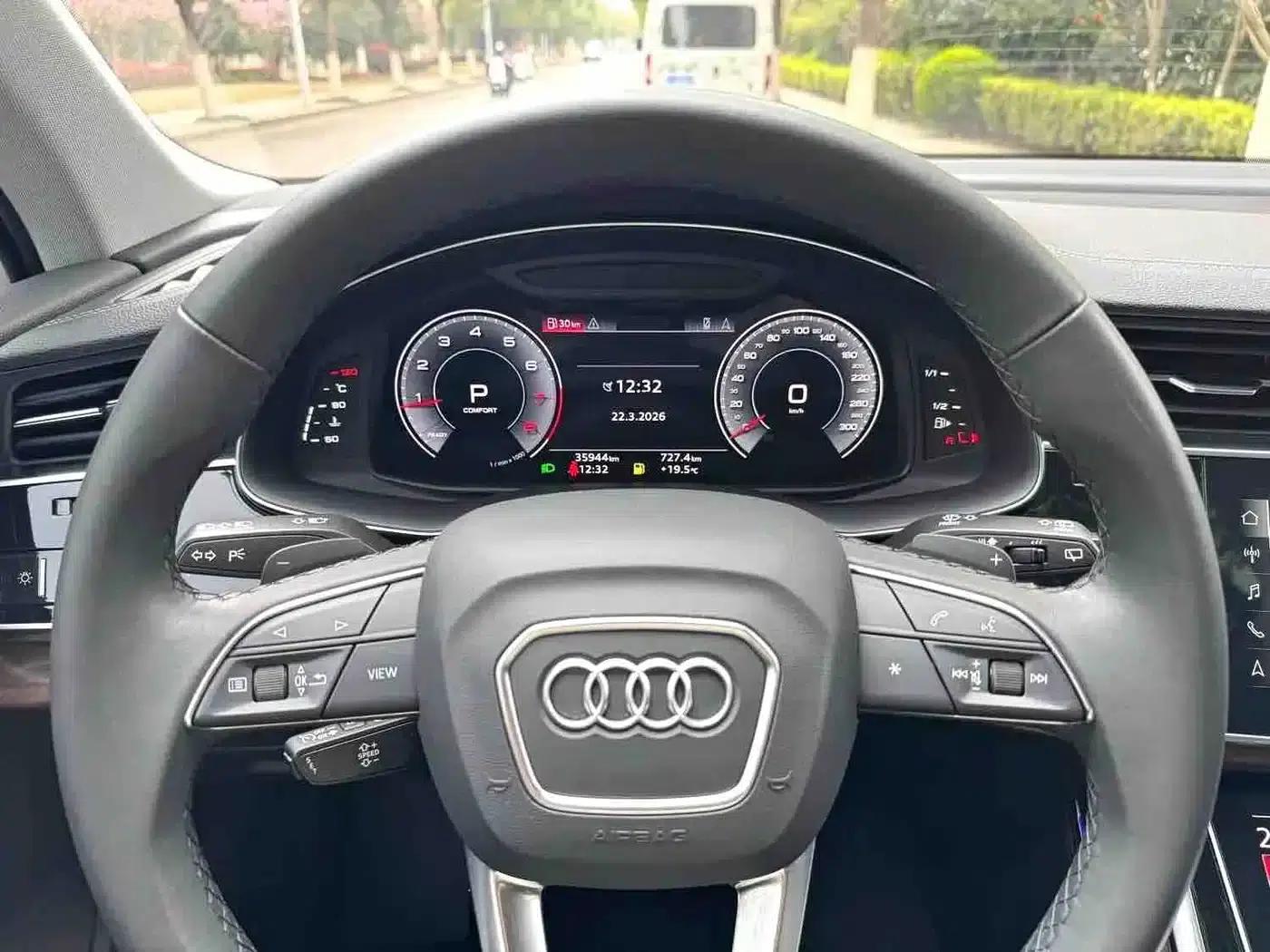 Audi Q7 2023 45 TFSI quattro S line Sport — миниатюра 9