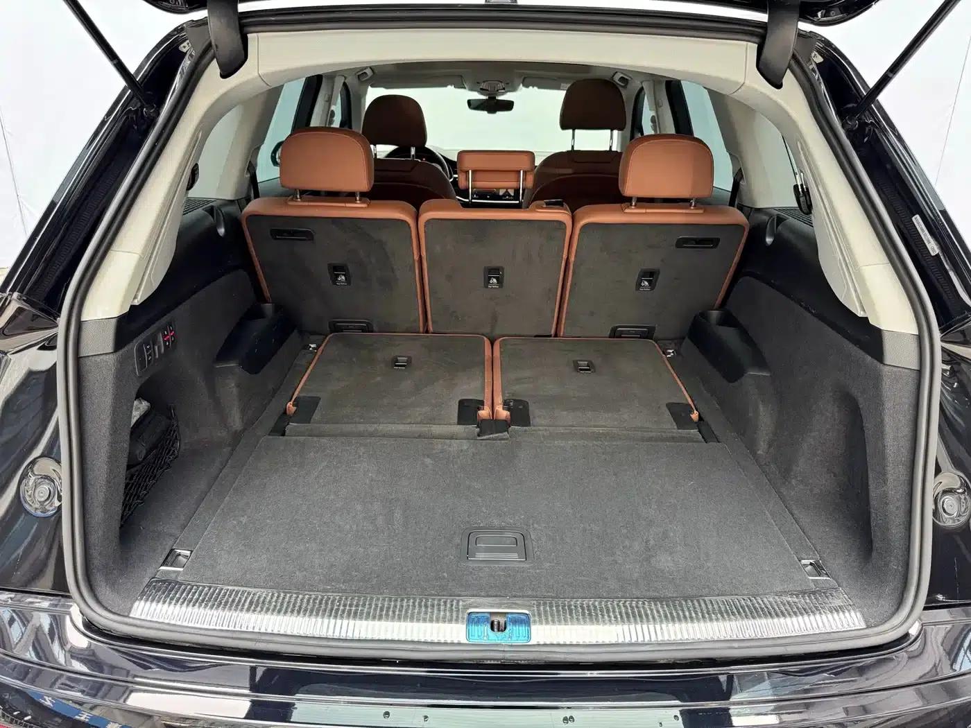 Audi Q7 2020 55 TFSI quattro S line Sport — миниатюра 16