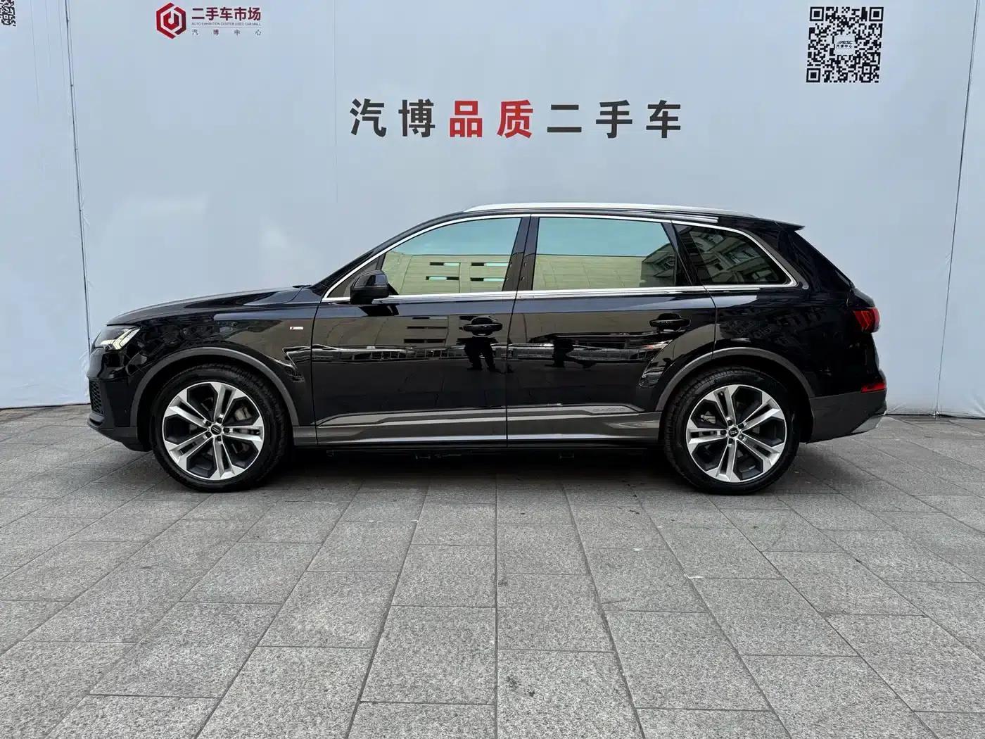 Audi Q7 2020 55 TFSI quattro S line Sport — миниатюра 4