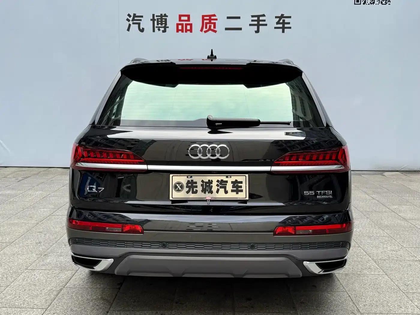 Audi Q7 2020 55 TFSI quattro S line Sport — миниатюра 6