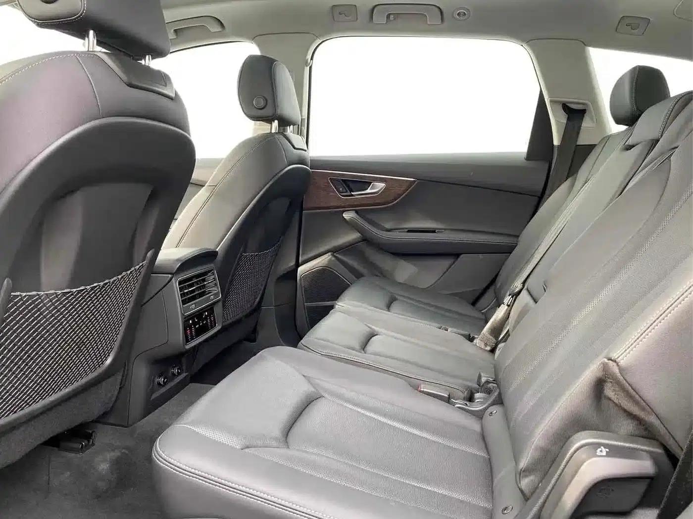Audi Q7 2026 45 TFSI quattro S line Sport — миниатюра 6