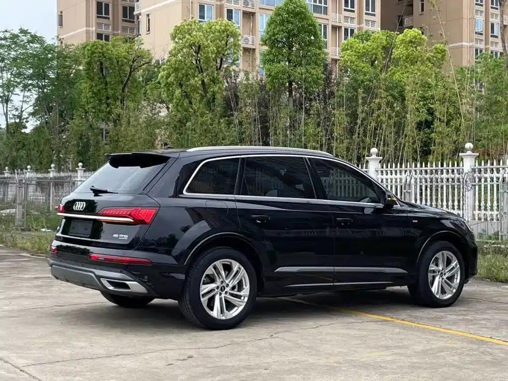 Audi Q7 2021 45 TFSI quattro S line Sport — миниатюра 6