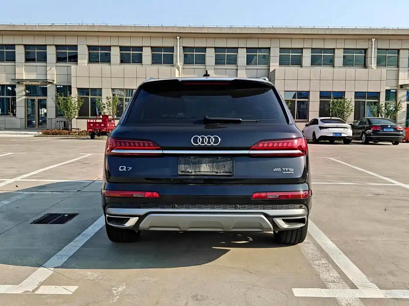 Audi Q7 2021 45 TFSI quattro S line Sport — миниатюра 4
