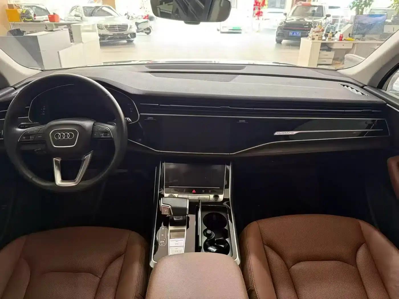Audi Q7 2021 55 TFSI quattro S line Premium — миниатюра 4