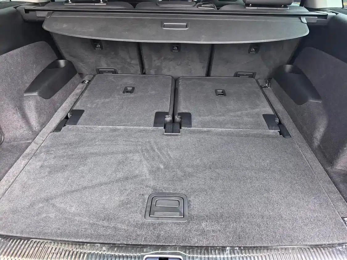 Audi Q7 2025 55 TFSI quattro S line Sport — миниатюра 23