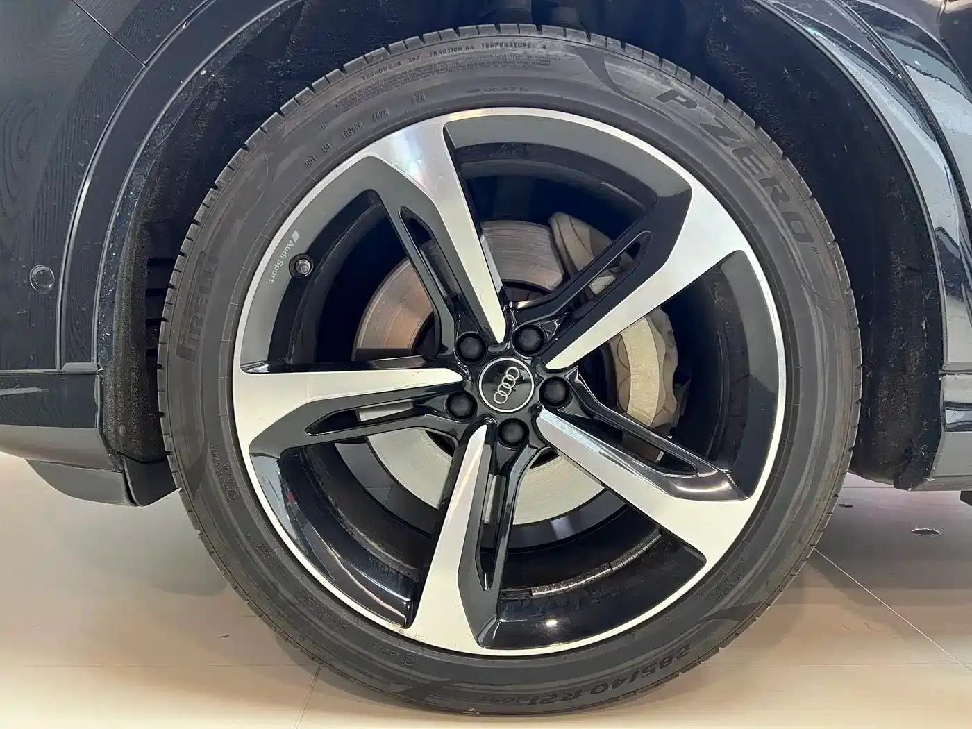 Audi Q7 2020 55 TFSI quattro Black Knight Edition — миниатюра 20