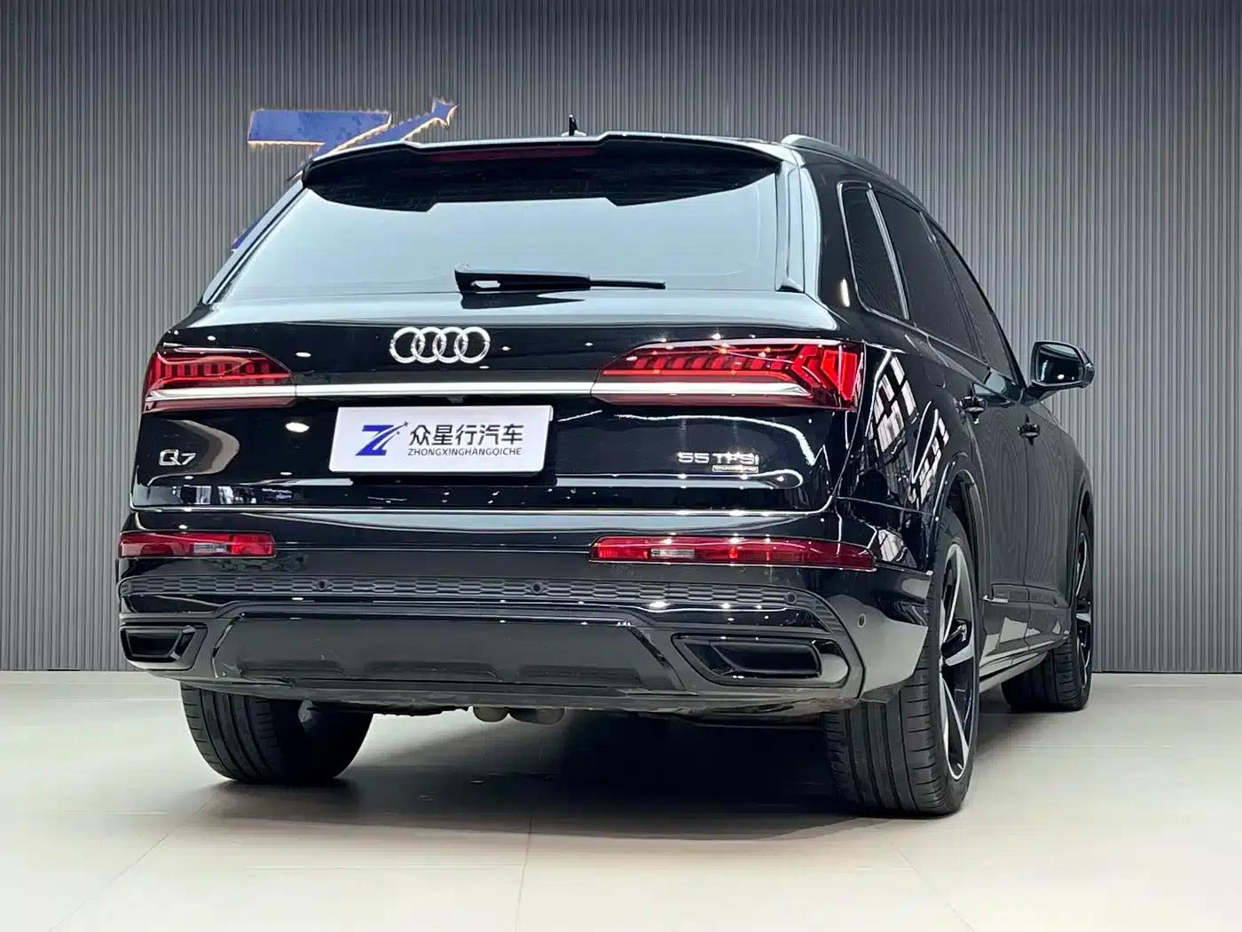 Audi Q7 2020 55 TFSI quattro Black Knight Edition — миниатюра 3