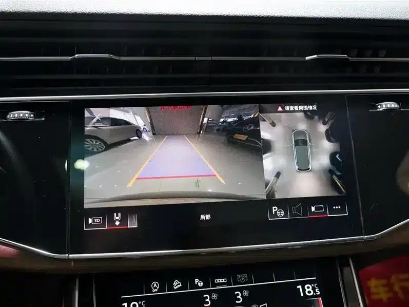 Audi Q7 2022 55 TFSI quattro S line Snow Sport Edition — миниатюра 13