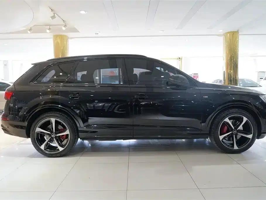 Audi Q7 2022 55 TFSI quattro S line Snow Sport Edition — миниатюра 14