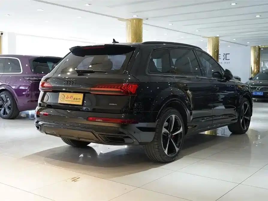 Audi Q7 2022 55 TFSI quattro S line Snow Sport Edition — миниатюра 17