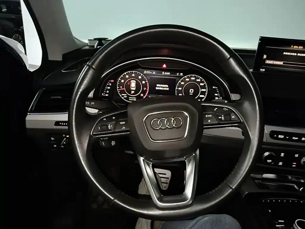Audi Q7 2018 45 TFSI Technology Edition — миниатюра 11