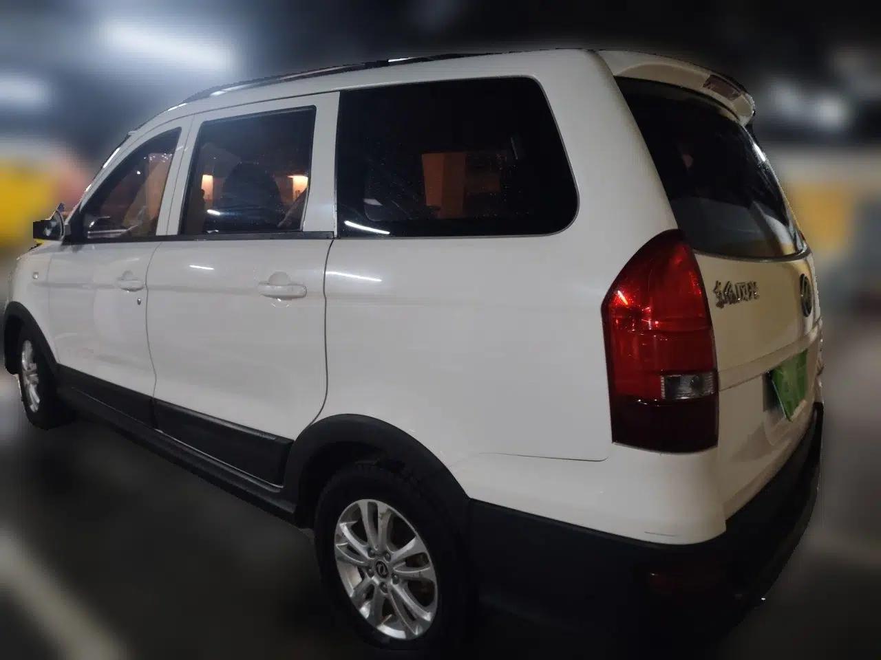 Dongfeng Fengon 360 2015 1.5L Manual Comfort 7-Seater National Emission Standard V — миниатюра 4
