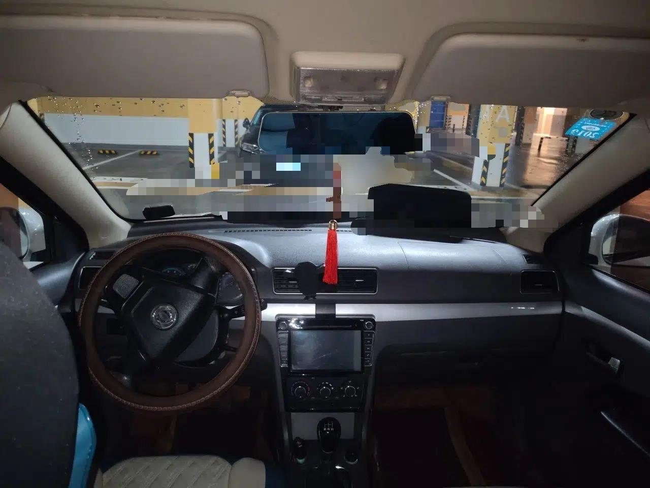 Dongfeng Fengon 360 2015 1.5L Manual Comfort 7-Seater National Emission Standard V — миниатюра 9