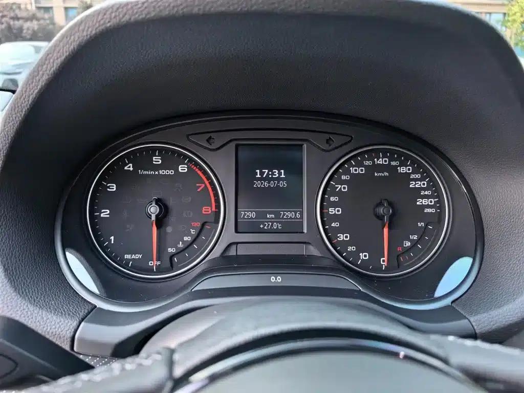 Audi Q2L 2022 35 TFSI Fashion Dynamic Edition — миниатюра 6