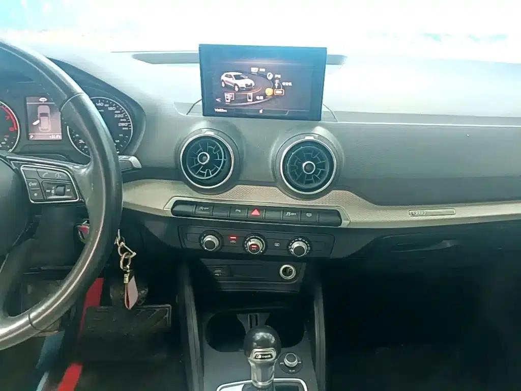 Audi Q2L 2020 35 TFSI Progressive Dynamic Edition — миниатюра 13