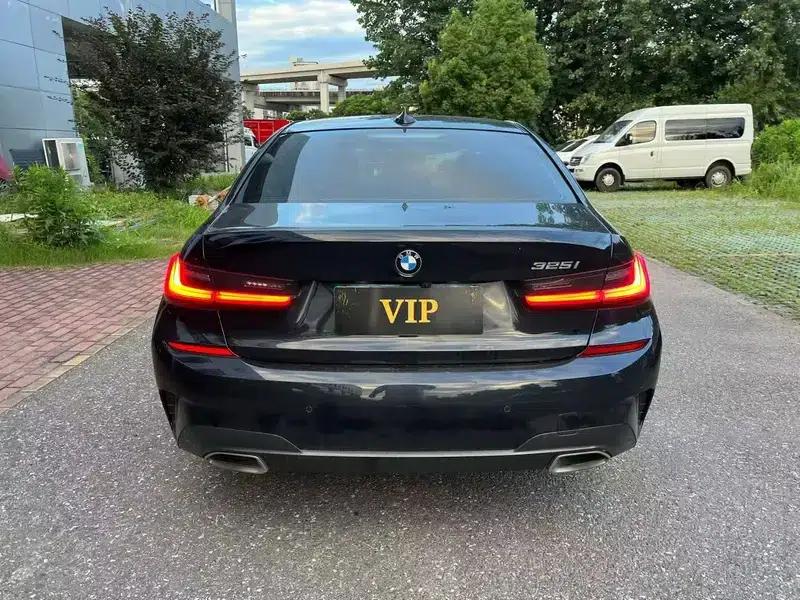 2020 BMW 3 Series 325i M Sport Package — миниатюра 5