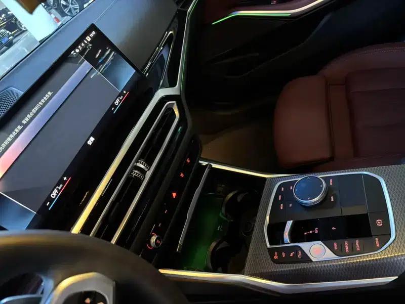 2023 BMW 3 Series 325Li M Sport Package — миниатюра 11