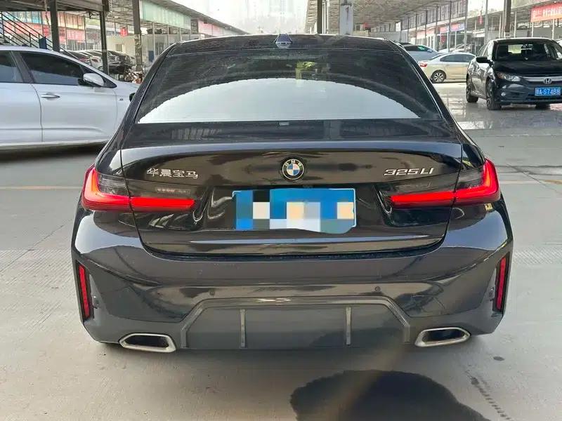 2023 BMW 3 Series 325Li M Sport Shadow Edition — миниатюра 5