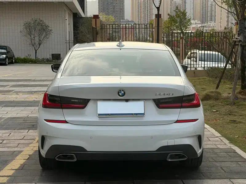 2020 BMW 3 Series 320Li M Sport Package — миниатюра 5