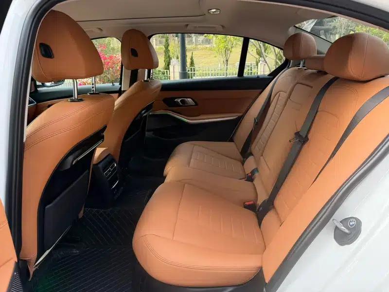 2020 BMW 3 Series 320Li M Sport Package — миниатюра 9