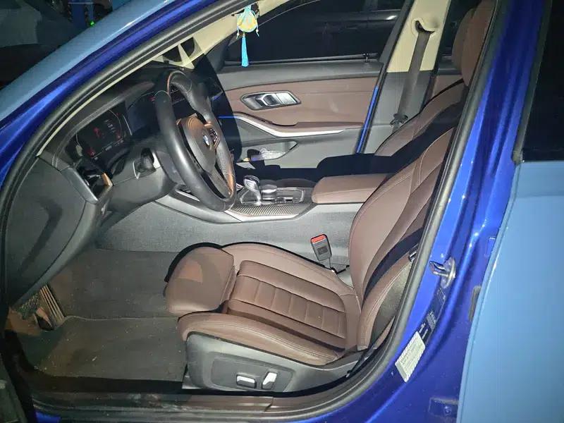 2020 BMW 3 Series 325Li M Sport Package — миниатюра 7