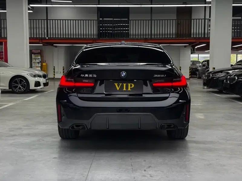 2023 BMW 3 Series 325i M Sport Shadow Edition — миниатюра 5