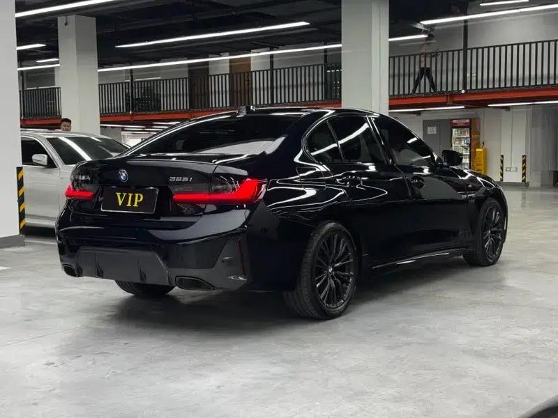 2023 BMW 3 Series 325i M Sport Shadow Edition — миниатюра 6