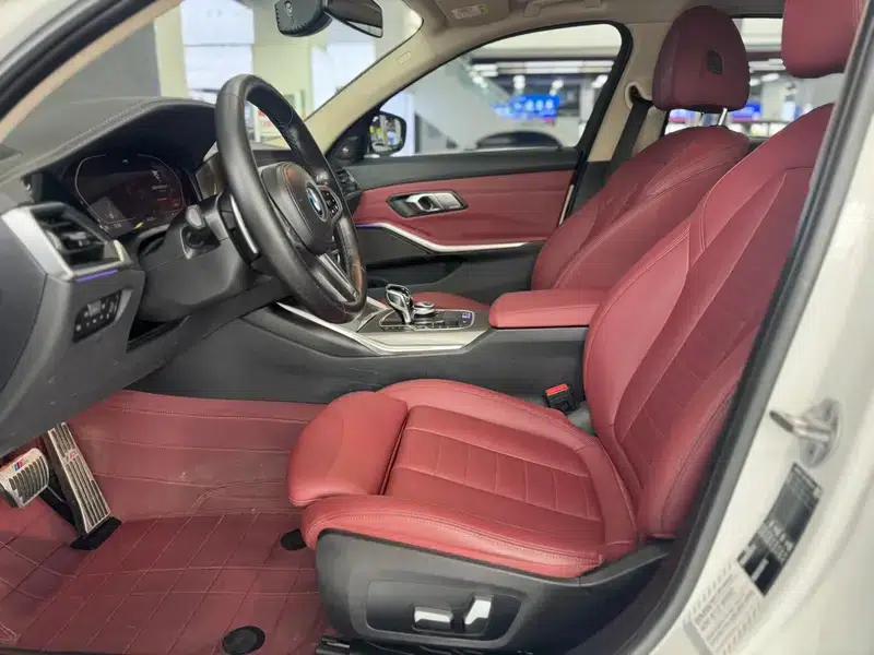 2021 BMW 3 Series 325Li M Sport Shadow Edition — миниатюра 16