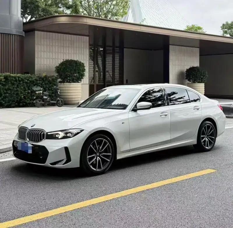 2023 BMW 3 Series 320Li M Sport Package — миниатюра 1