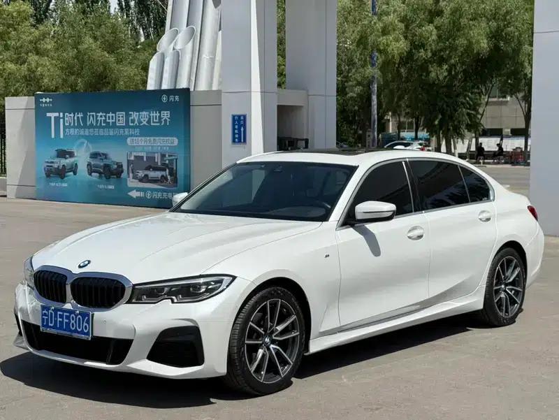 2021 BMW 3 Series 325i M Sport Package — миниатюра 1