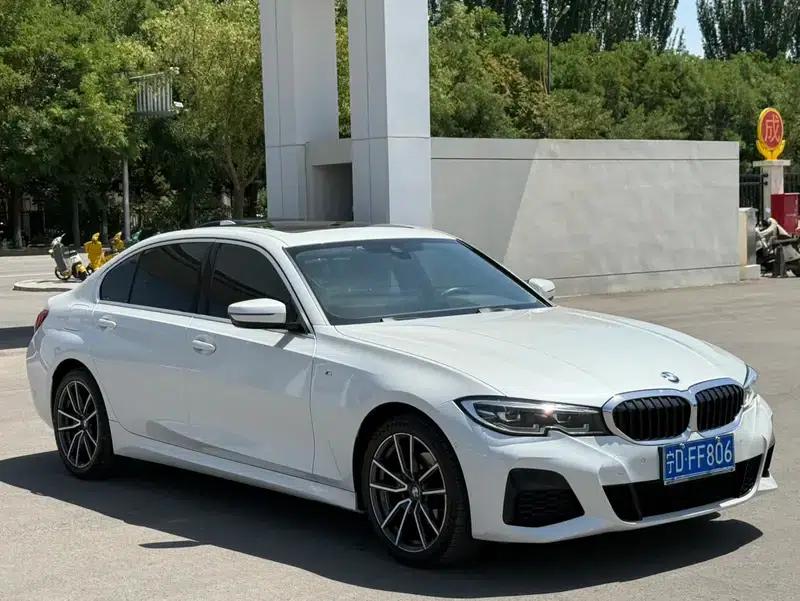 2021 BMW 3 Series 325i M Sport Package — миниатюра 3