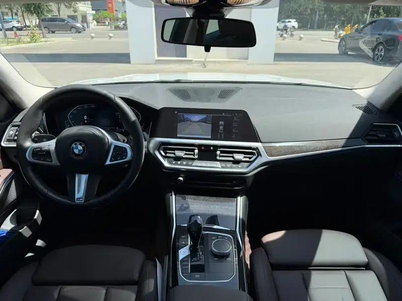 2021 BMW 3 Series 325i M Sport Package — миниатюра 10