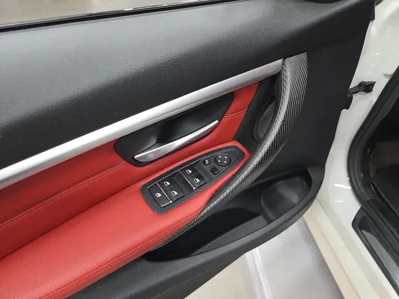 2018 BMW 3 Series 330Li M Sport Shadow Edition — миниатюра 15