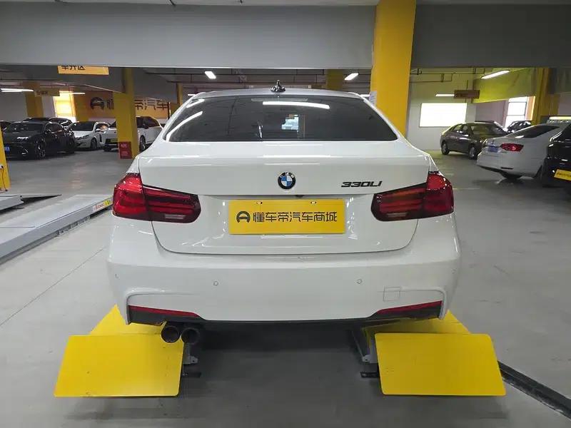 2018 BMW 3 Series 330Li M Sport Shadow Edition — миниатюра 5