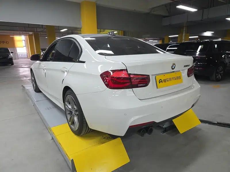 2018 BMW 3 Series 330Li M Sport Shadow Edition — миниатюра 6