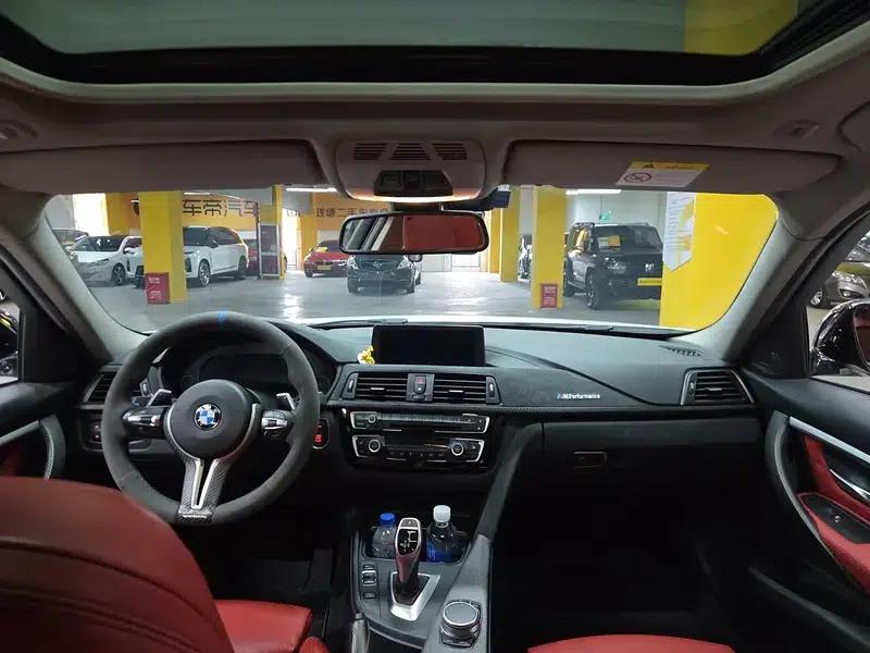 2018 BMW 3 Series 330Li M Sport Shadow Edition — миниатюра 10