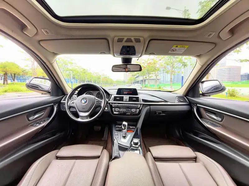 BMW 3 Series 2018 320Li Fashion Edition — миниатюра 17