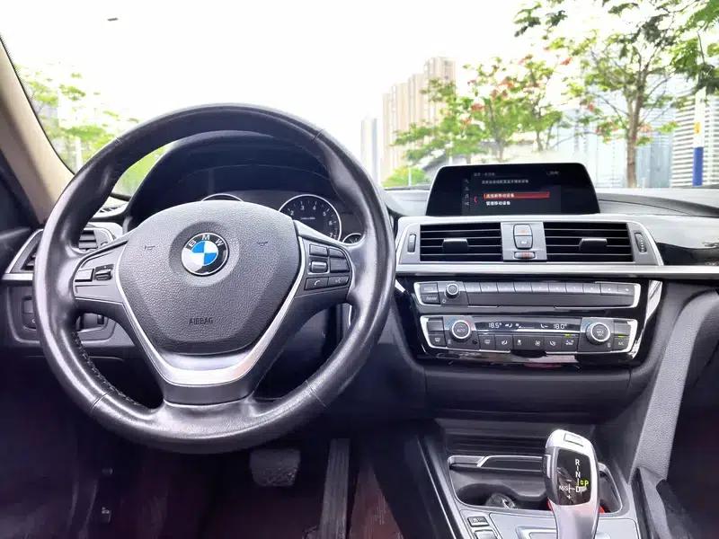 BMW 3 Series 2018 320Li Fashion Edition — миниатюра 20