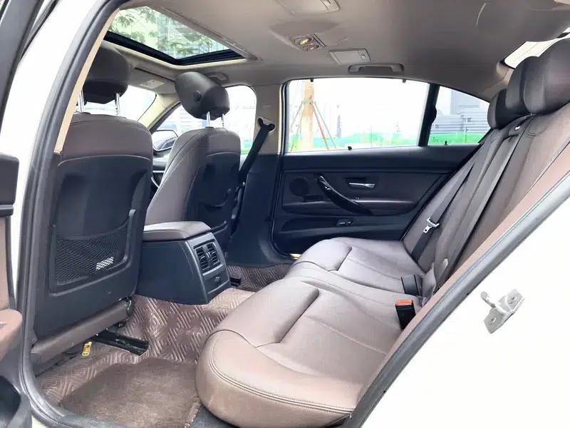 BMW 3 Series 2018 320Li Fashion Edition — миниатюра 22