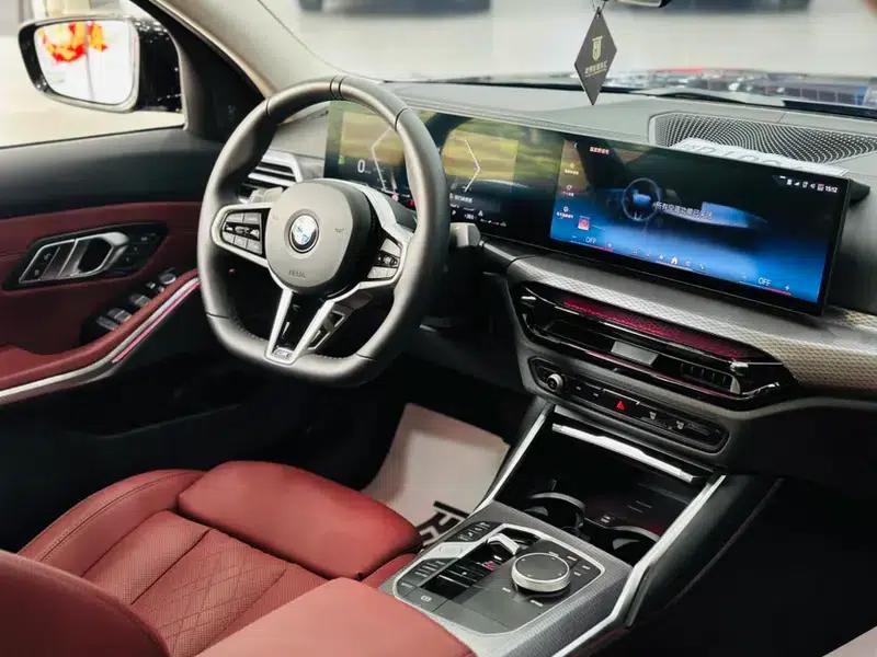 2025 BMW 3 Series 330Li M Sport Shadow Edition — миниатюра 11