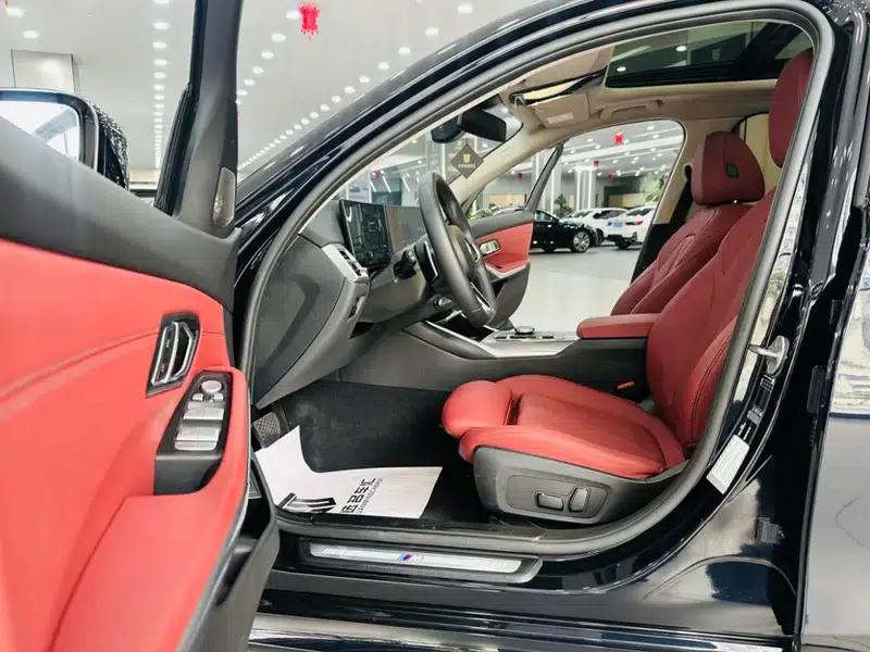 2025 BMW 3 Series 330Li M Sport Shadow Edition — миниатюра 14