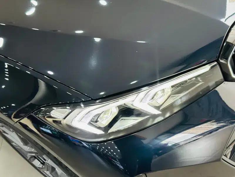 2025 BMW 3 Series 330Li M Sport Shadow Edition — миниатюра 8