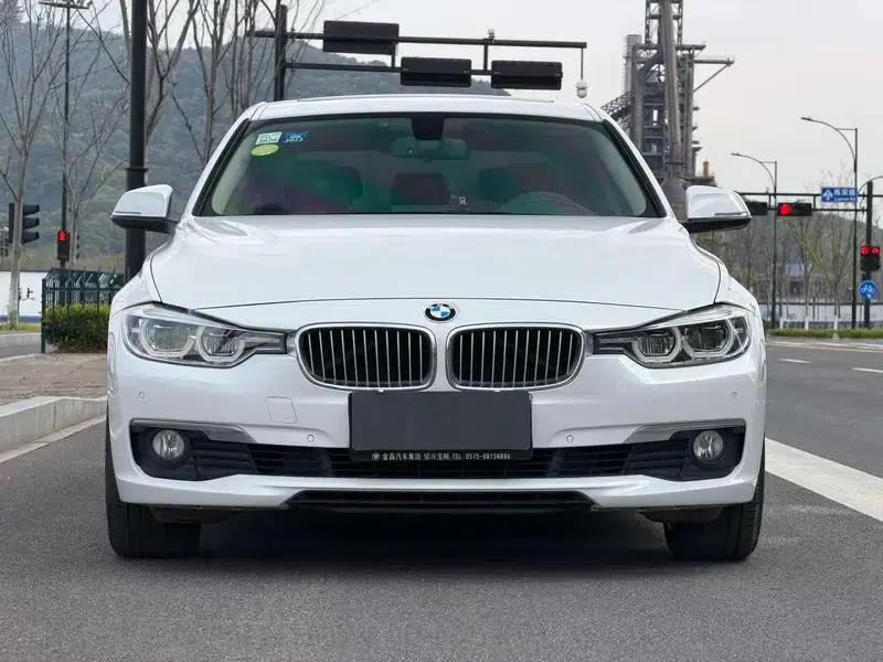 BMW 3 Series 2018 320Li Fashion Edition — миниатюра 2
