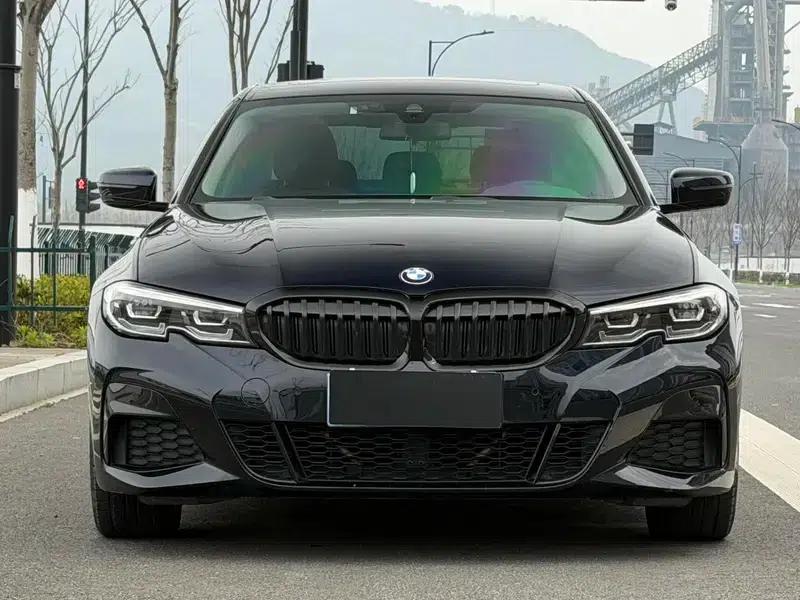 2021 BMW 3 Series 320Li M Sport Package — миниатюра 2